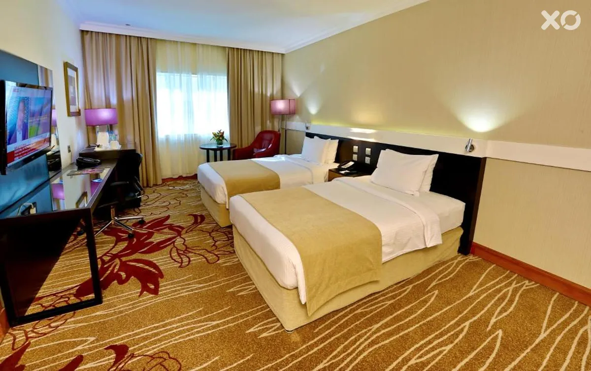 Excelsior Hotel Downtown