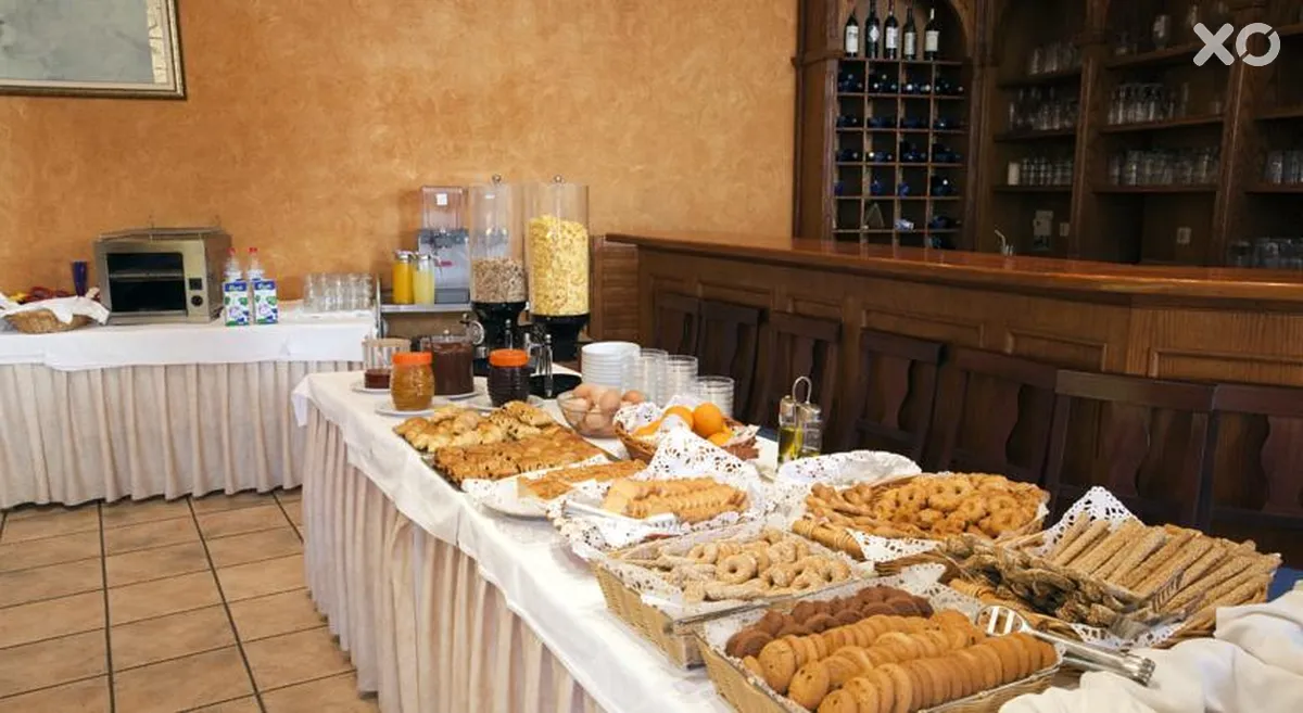 Itanos Hotel