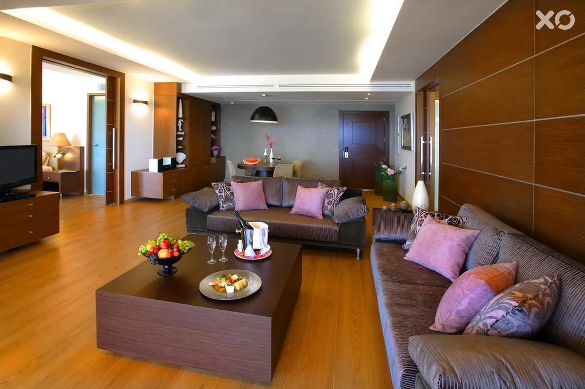 Minoa Palace Resort & Spa Hotel