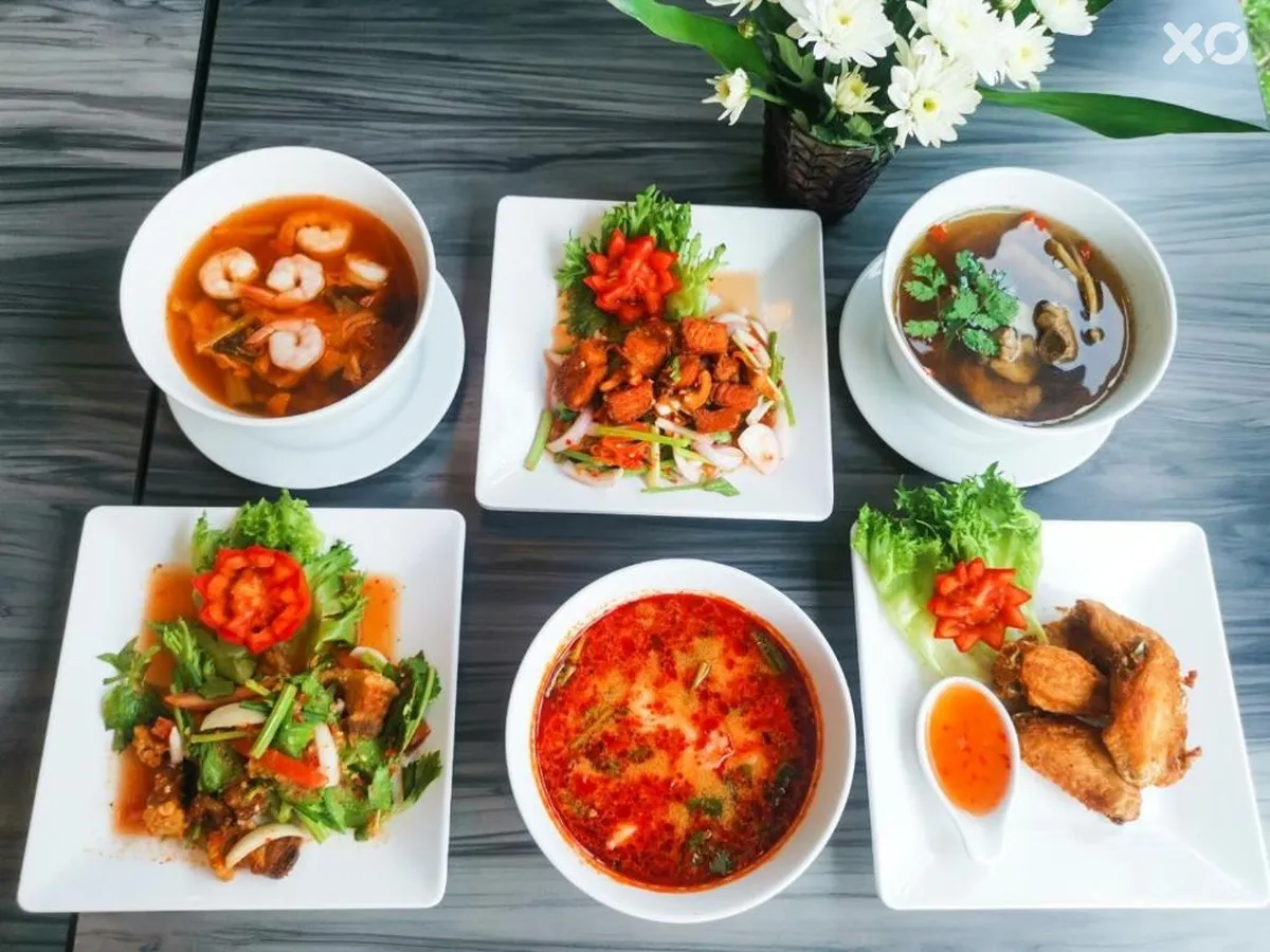 Crystal Suites Suvarnabhumi Airport