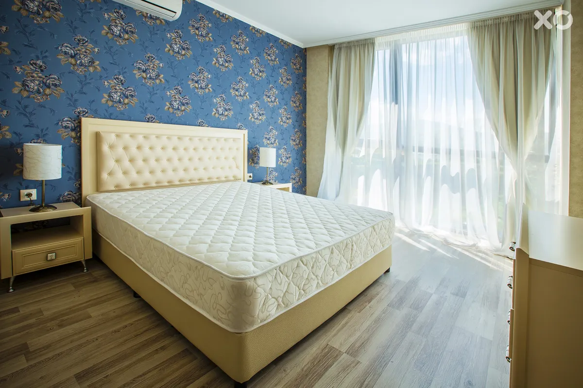 Apolonia Resort
