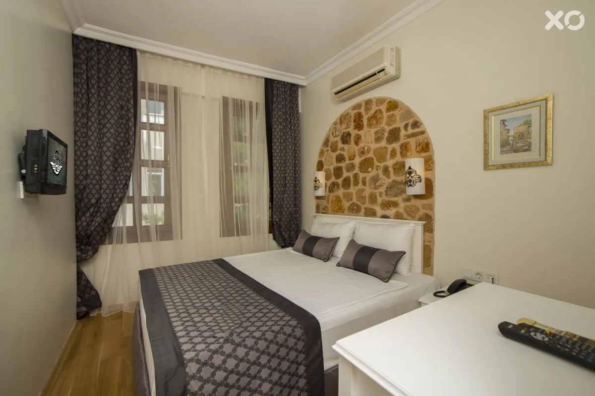Argos Hotel