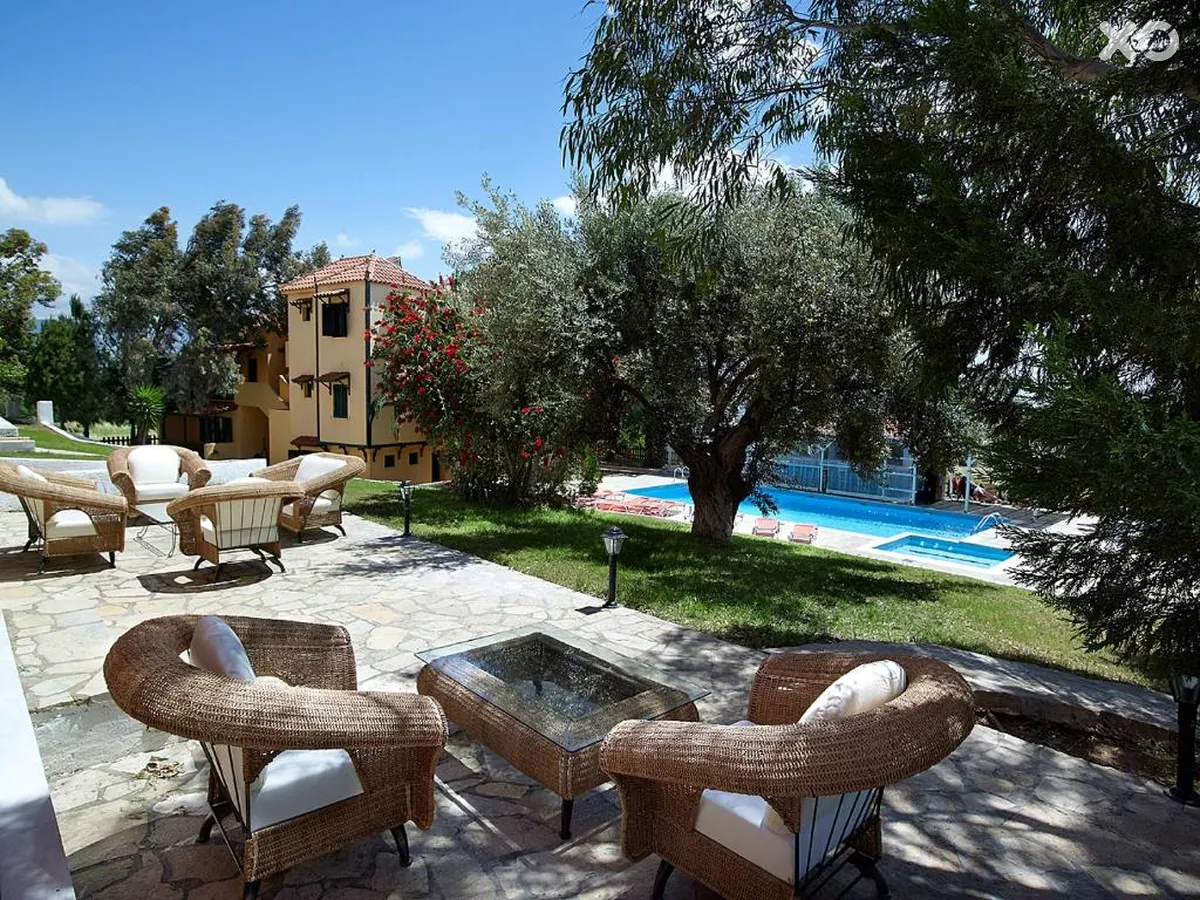 Ledra Samos Hotel