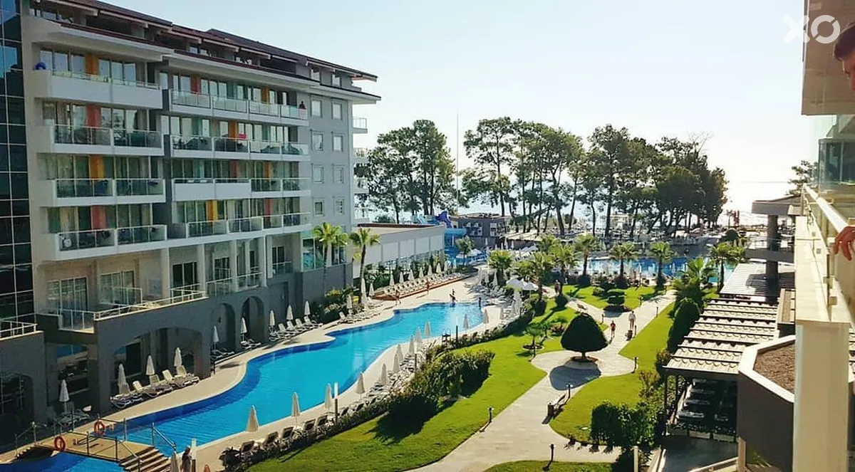 Akra Kemer