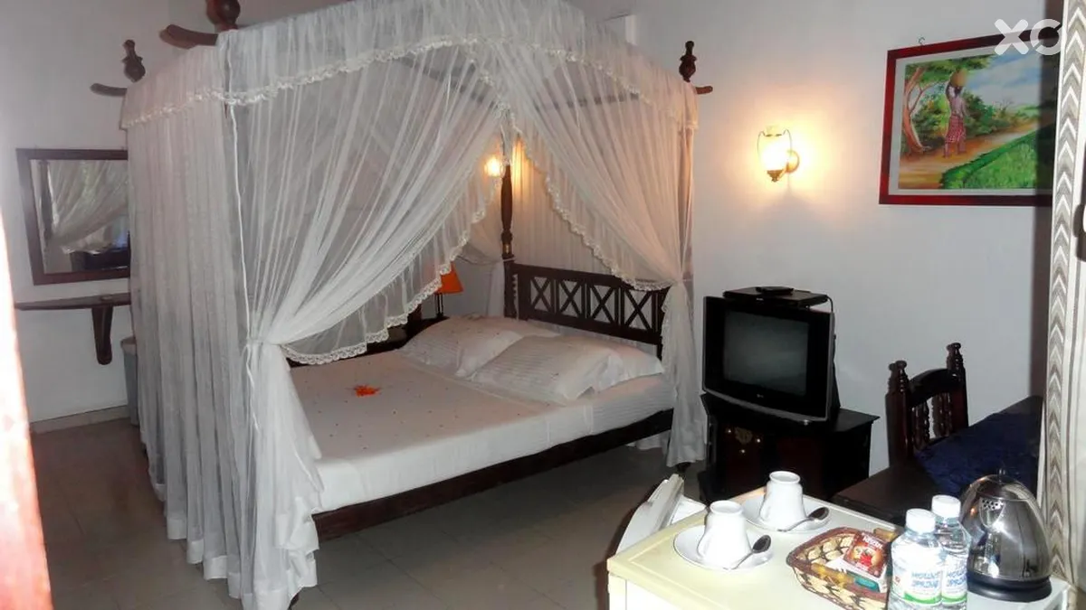 Flower Garden Hotel