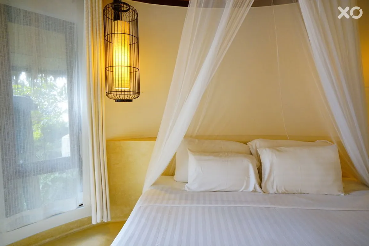 Aana Resort & Spa