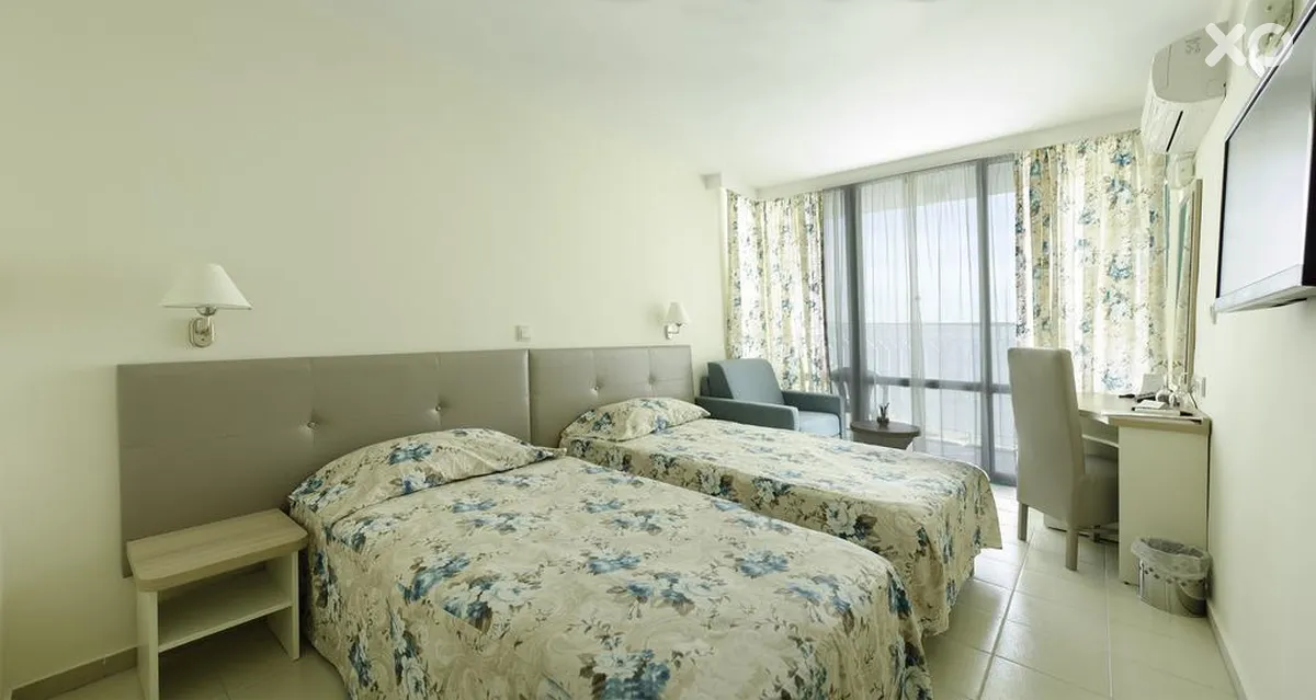 Boryana Hotel