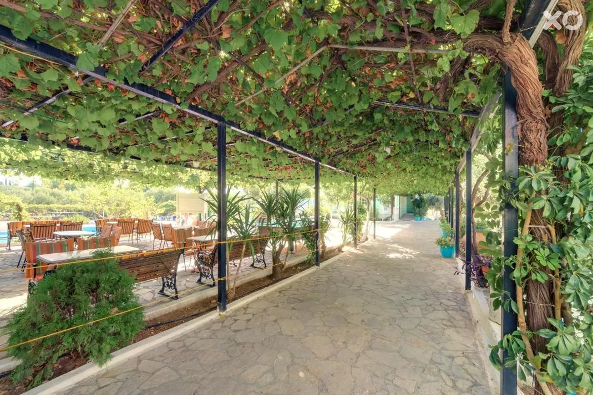 Evelin Hotel & Studios