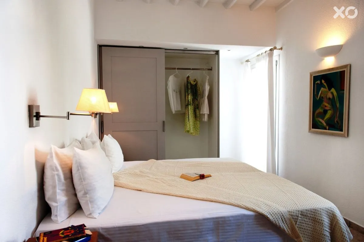 Elena Hotel