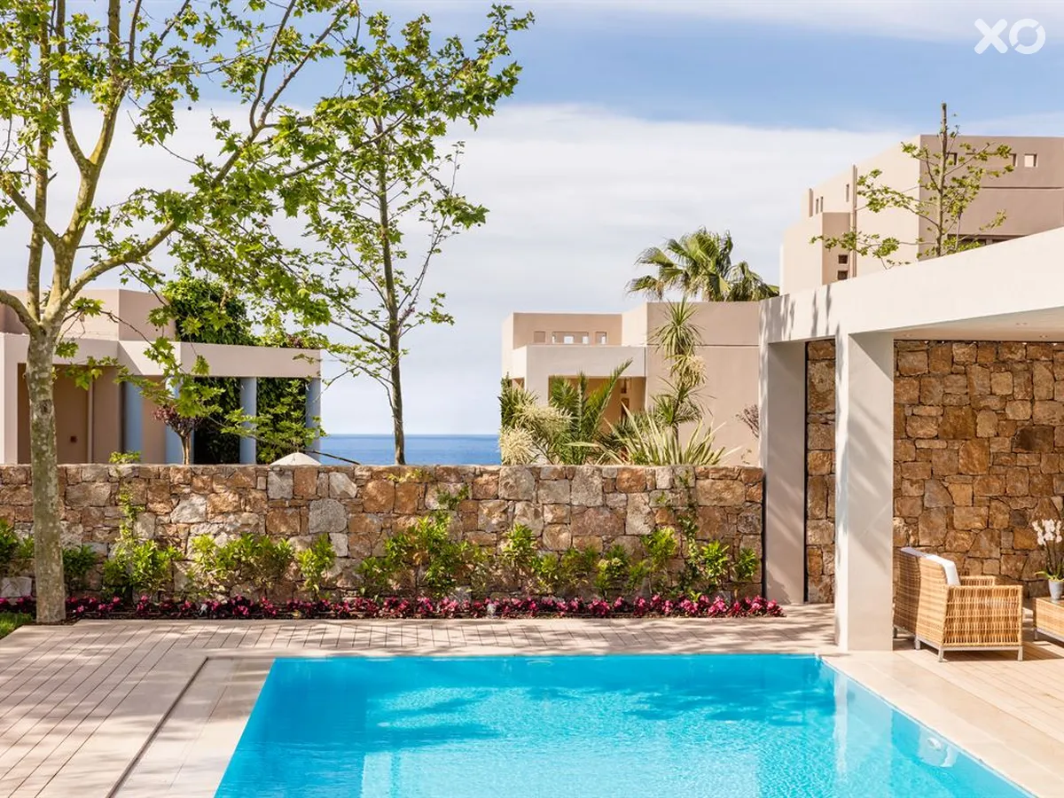 Sani Asterias Suites