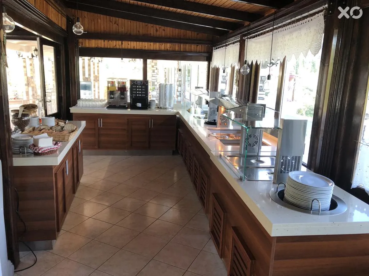 Diaporos Hotel