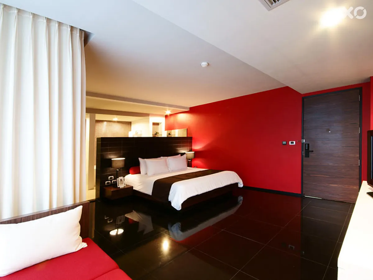 TSix5 Hotel