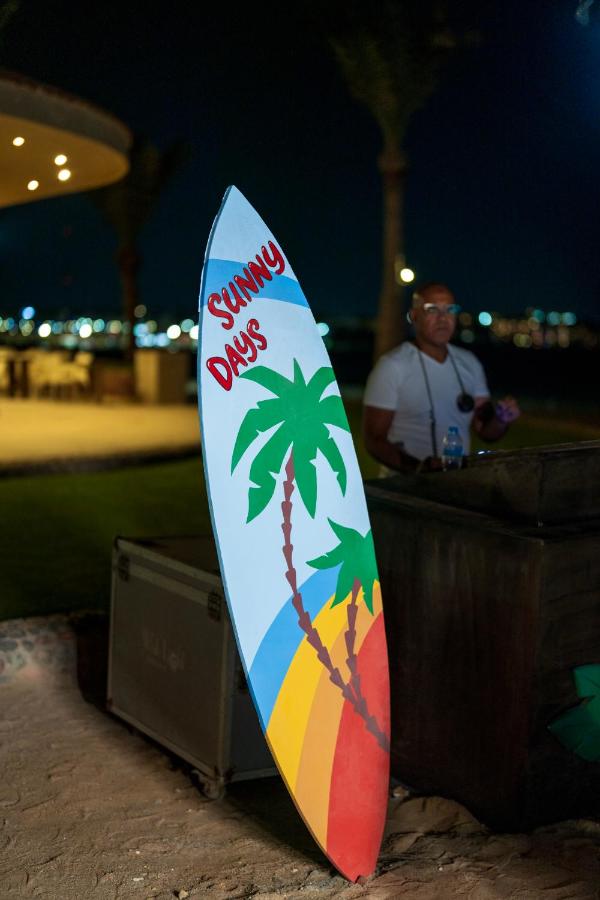 Sunny Days Mirette Family Apartments & Resort