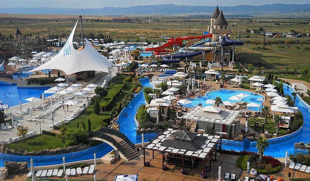 Готелі з аквапарками в Болгарії