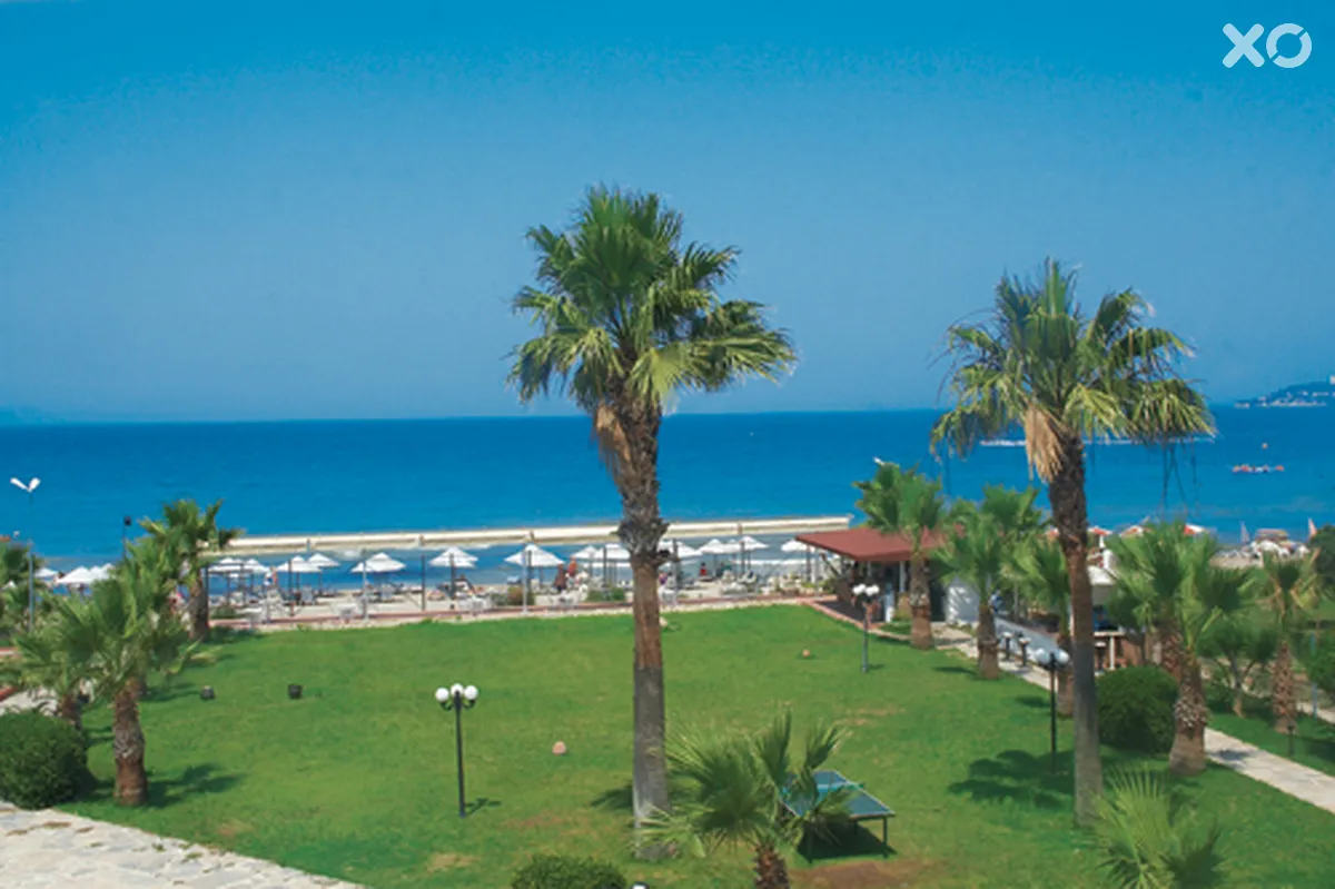 Sentinus Beach Hotel