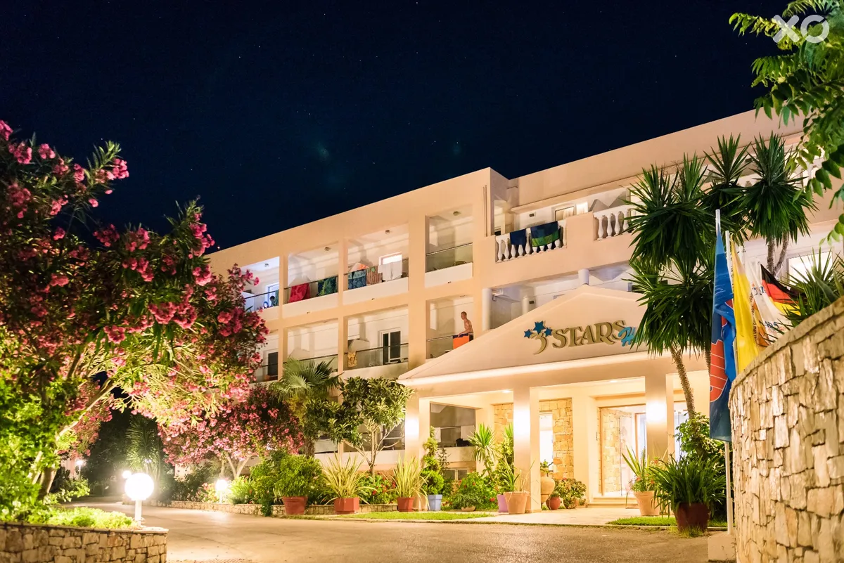 Three Stars Village Hotel