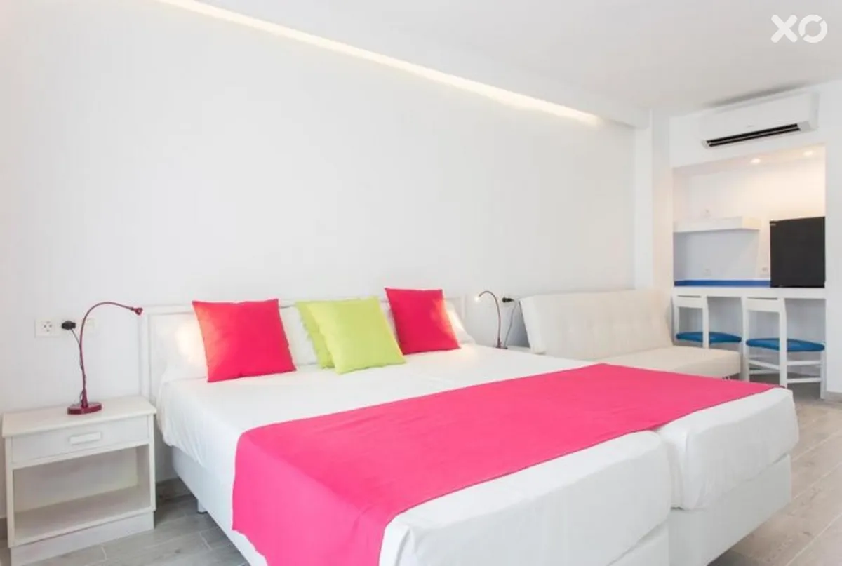 Guya Wave Hotel