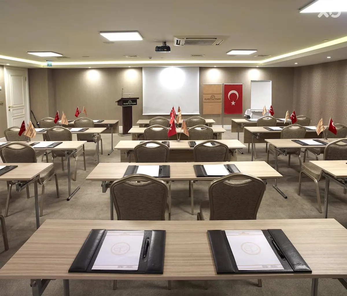 Euro Park Hotel