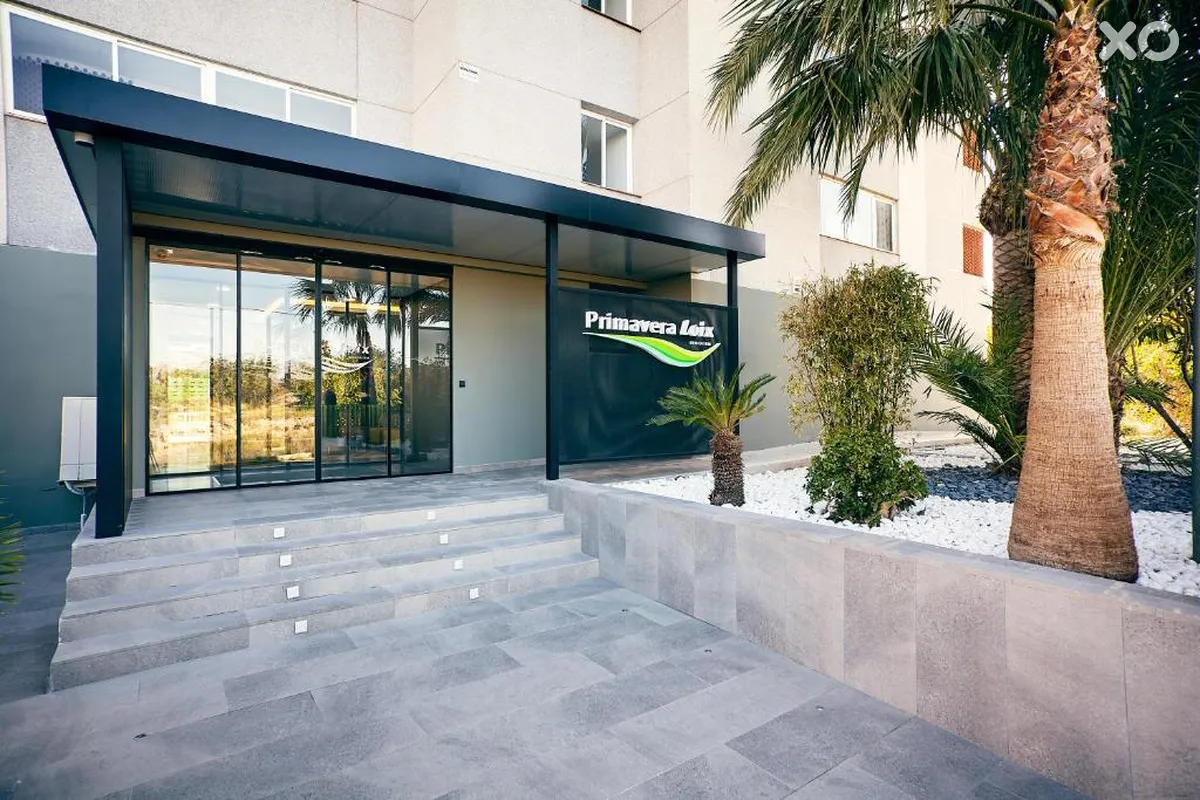 Primavera Loix Apartments