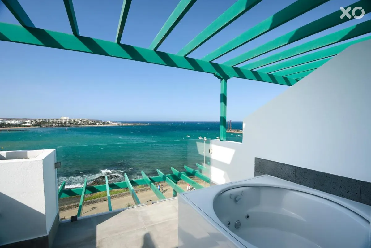 Barcelo Teguise Beach
