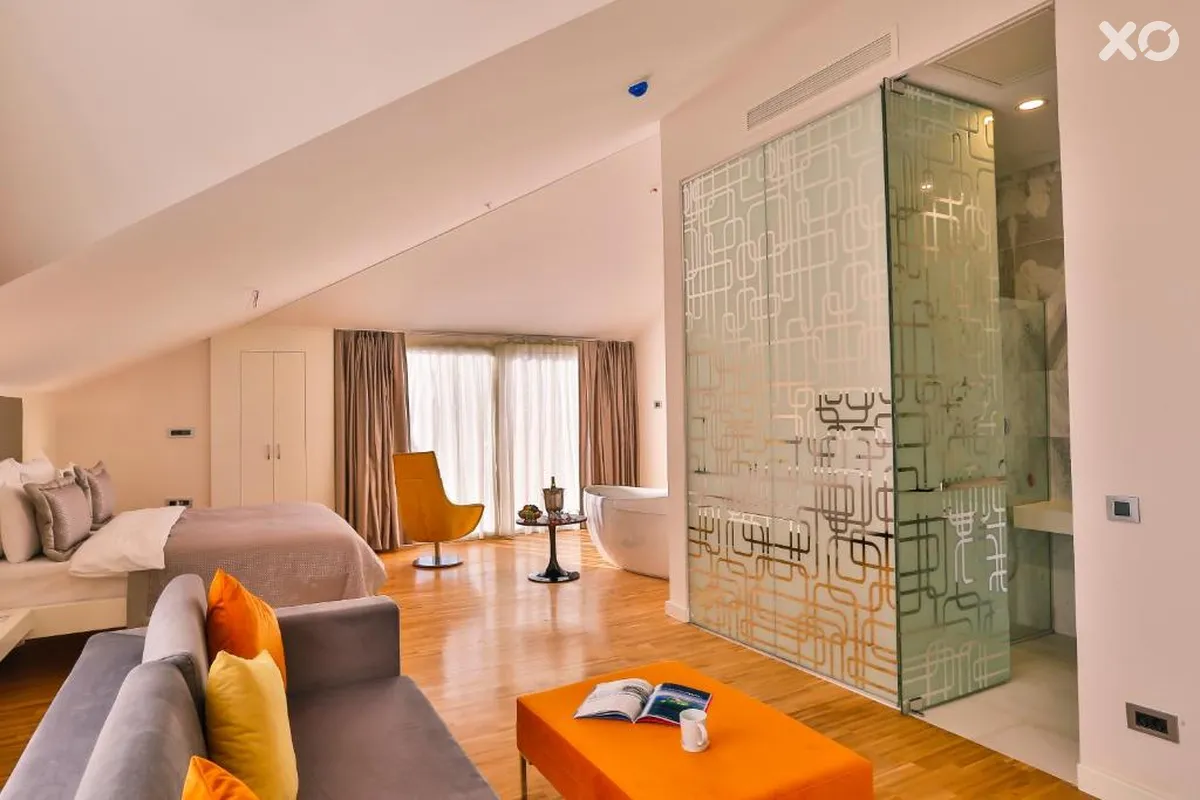 Business Life Hotel