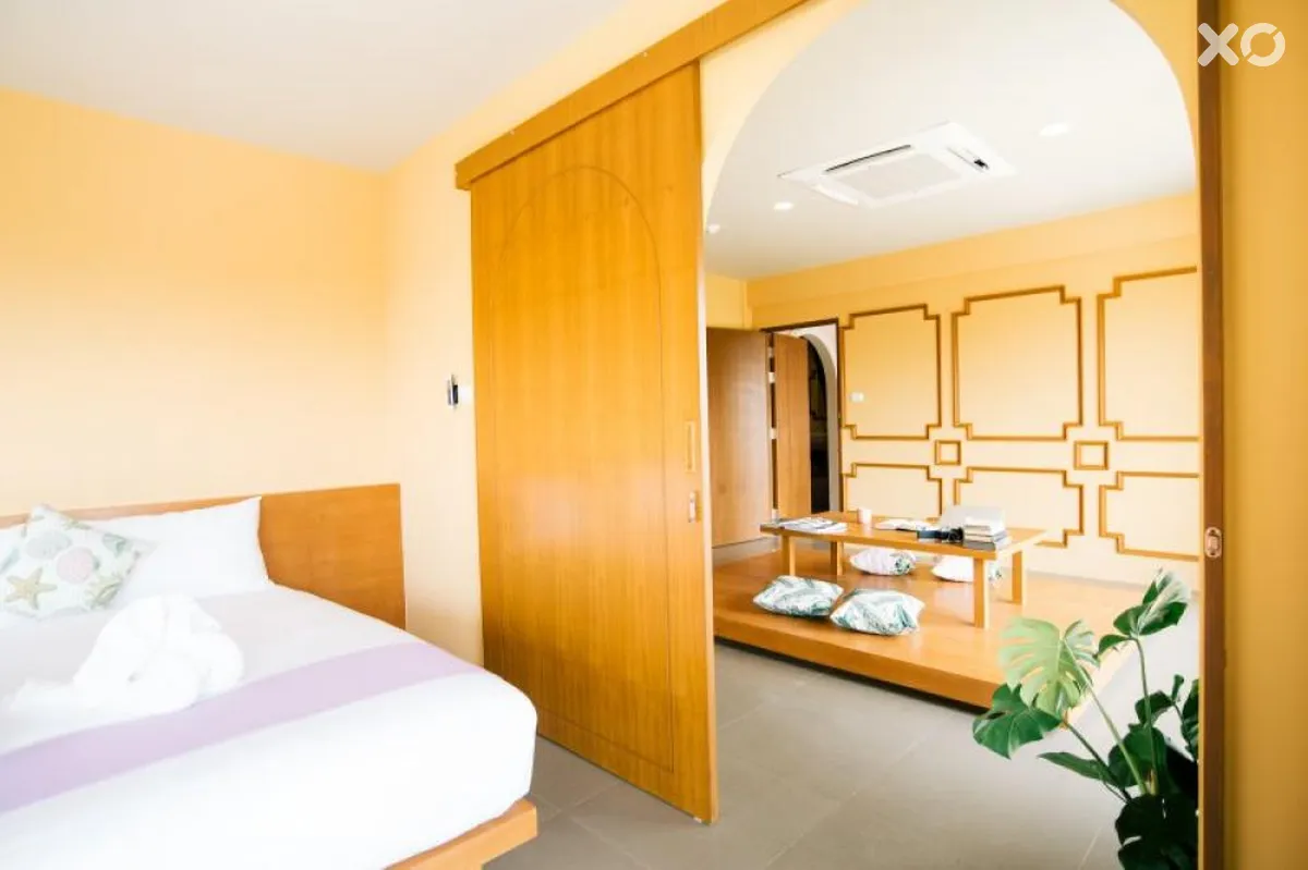 The Pineapple Hotel
