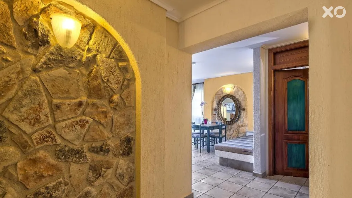 Castle Suites Village