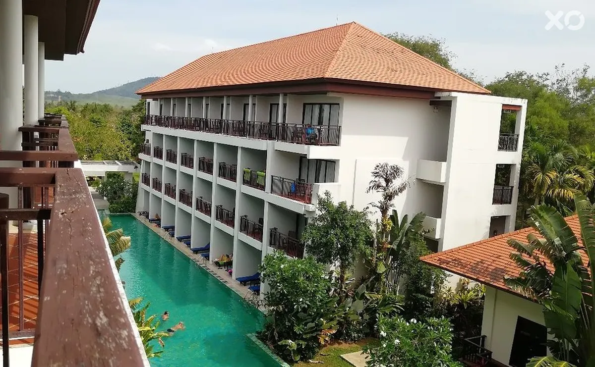 D Varee Mai Khao Beach