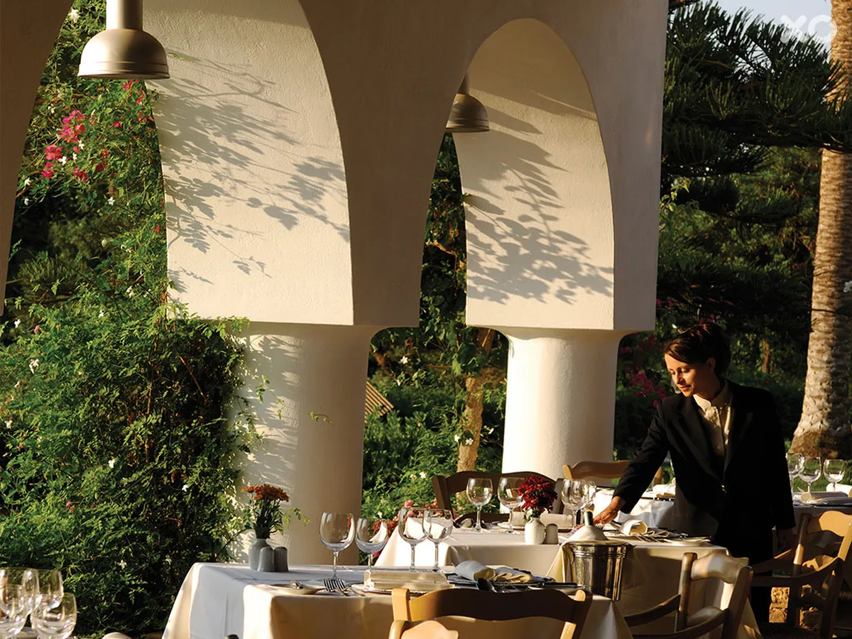 Minos Beach Art Hotel