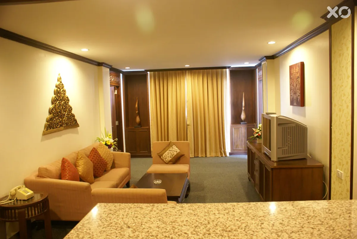 Royal Palace Hotel
