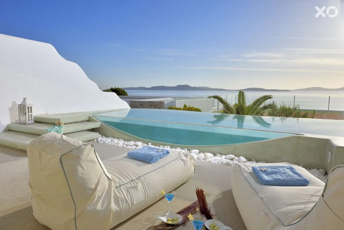 Saint John Hotel & Villas