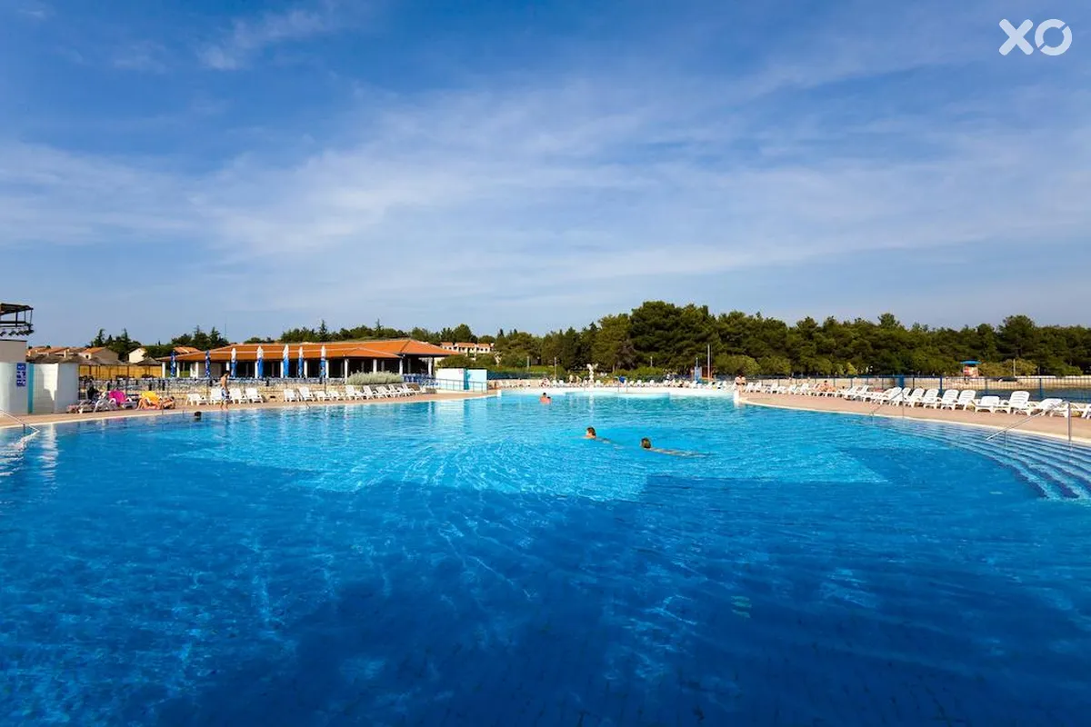 Katoro Plava Laguna Apartments