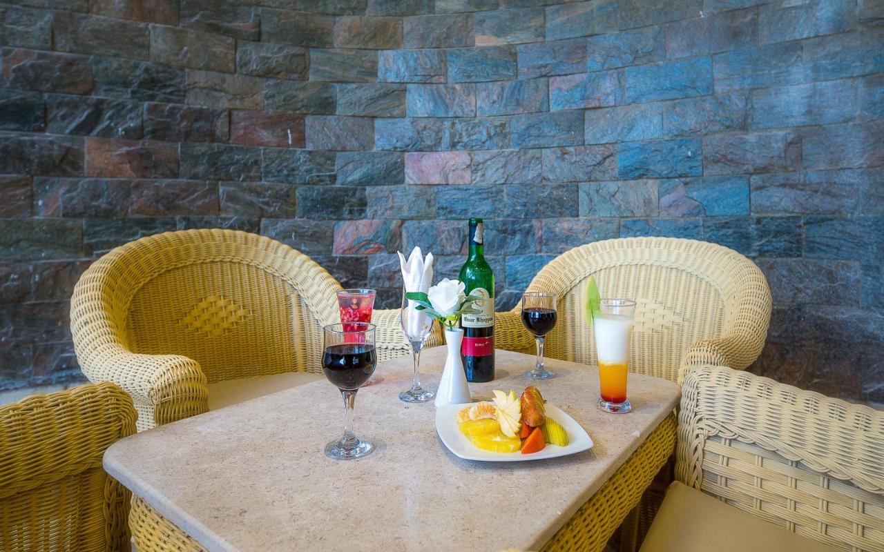 Riviera Aqua Park Resort ( ex. Hawaii Riviera Resort & Aqua Park)