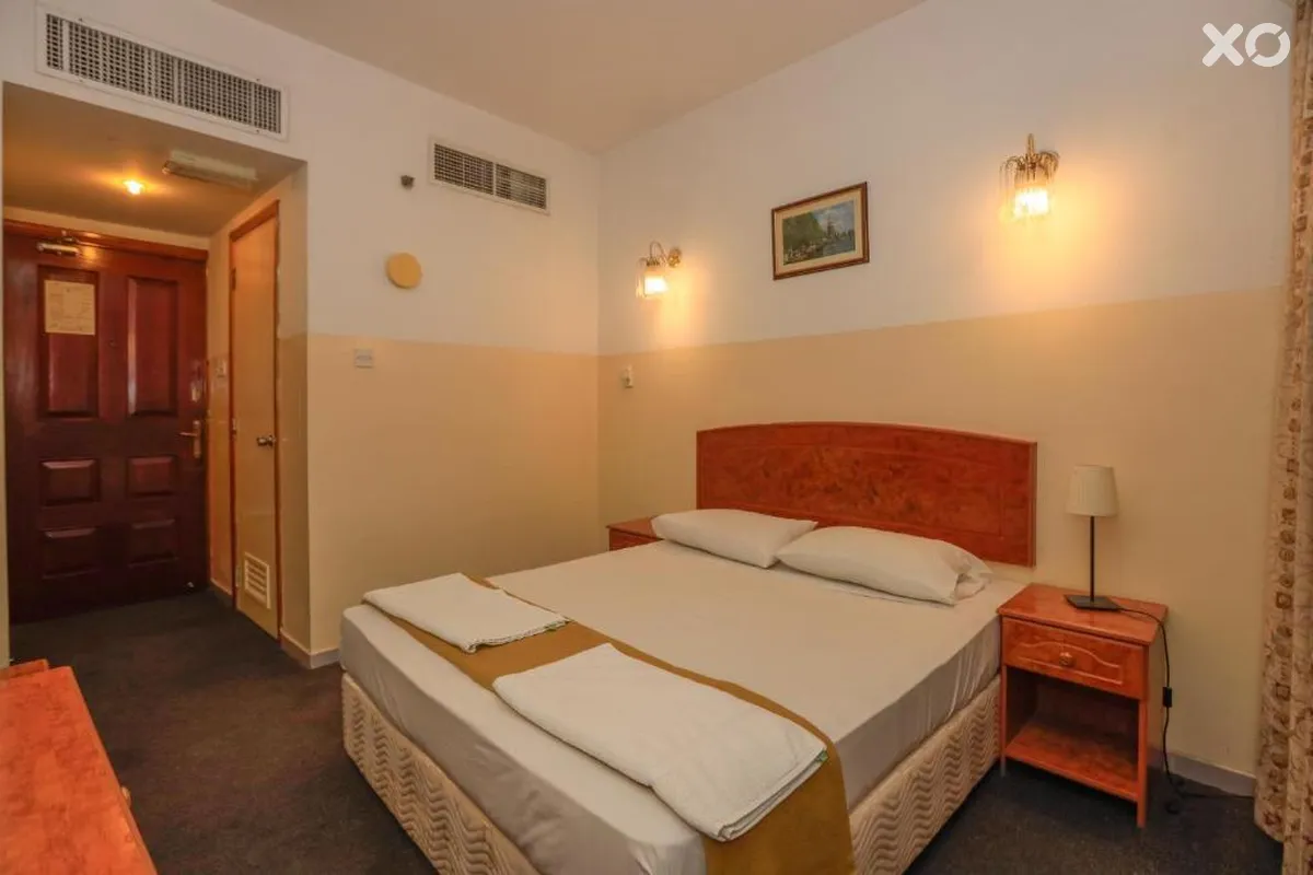 Queens Hotel
