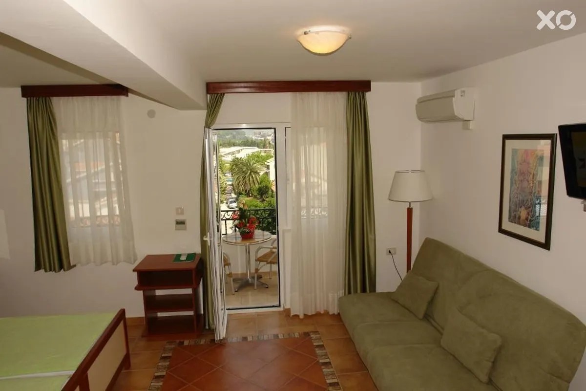 Ivona Apartments