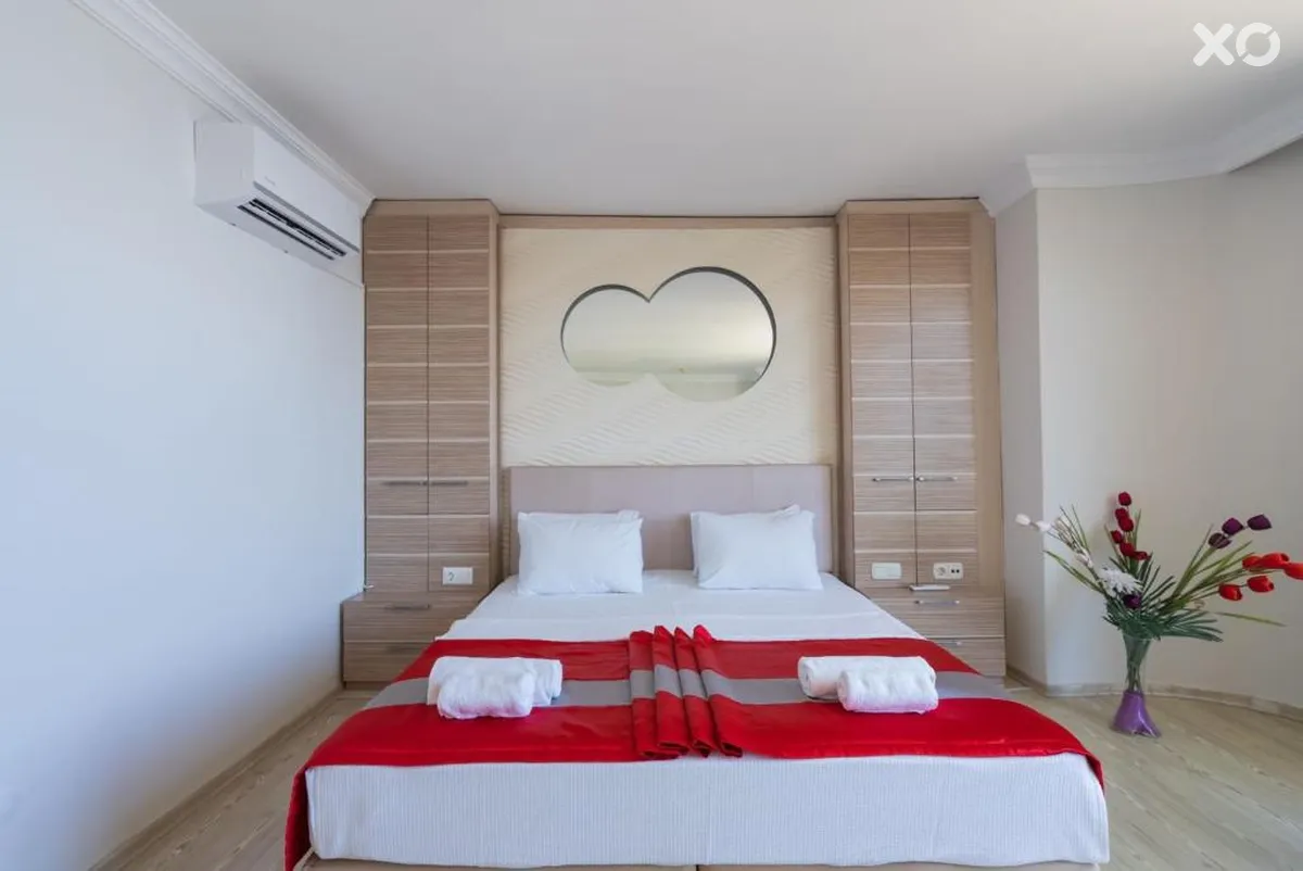 Caprea Hotel