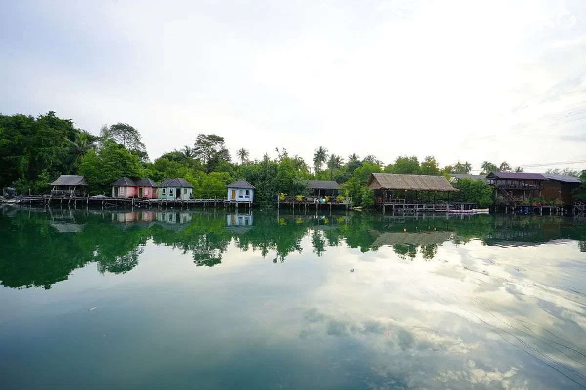 Aana Resort & Spa