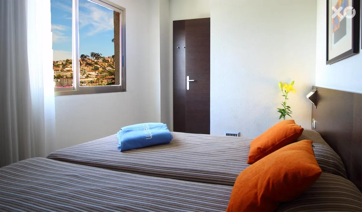 Aqua Hotel Montagut Suites