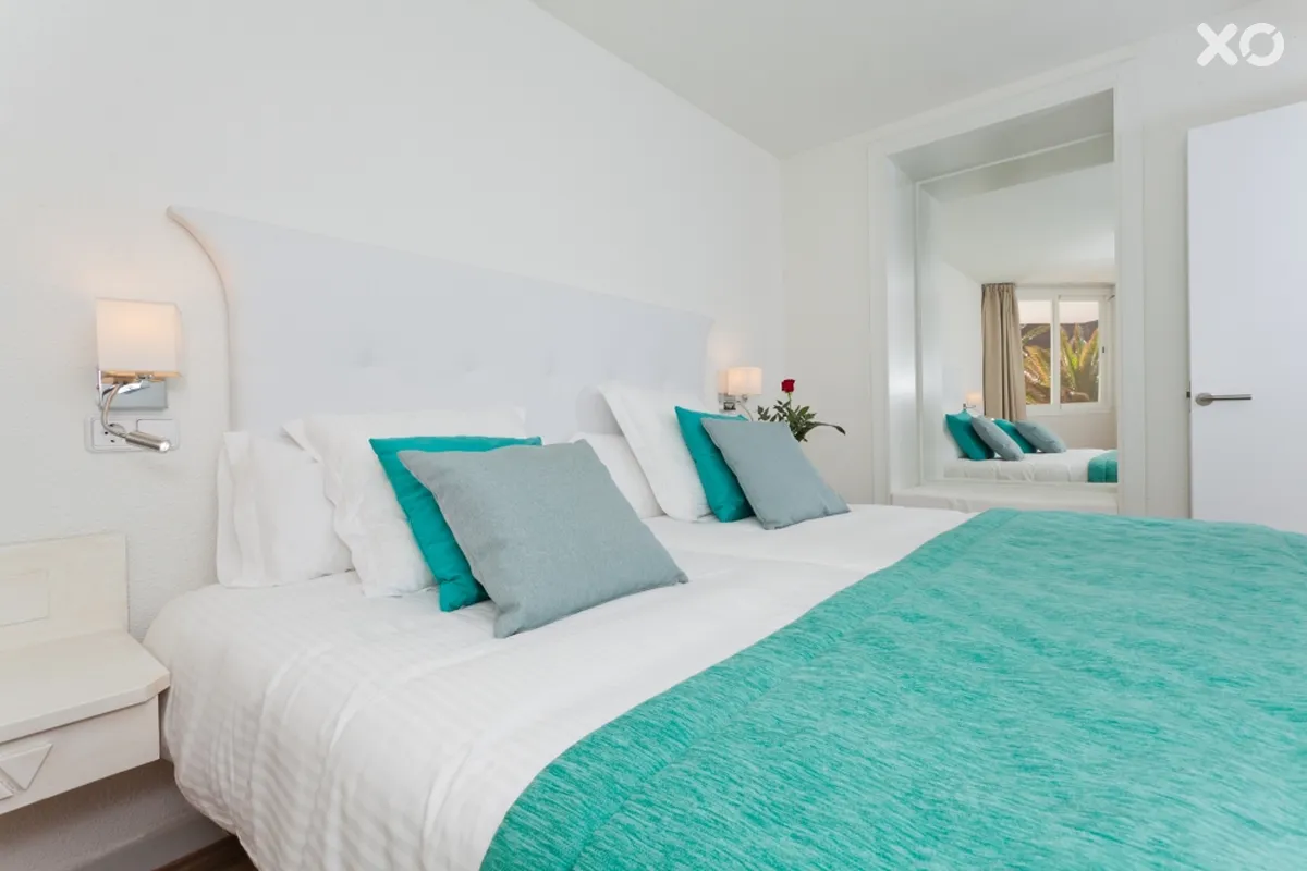 Fergus Style Cala Blanca Suites Hotel