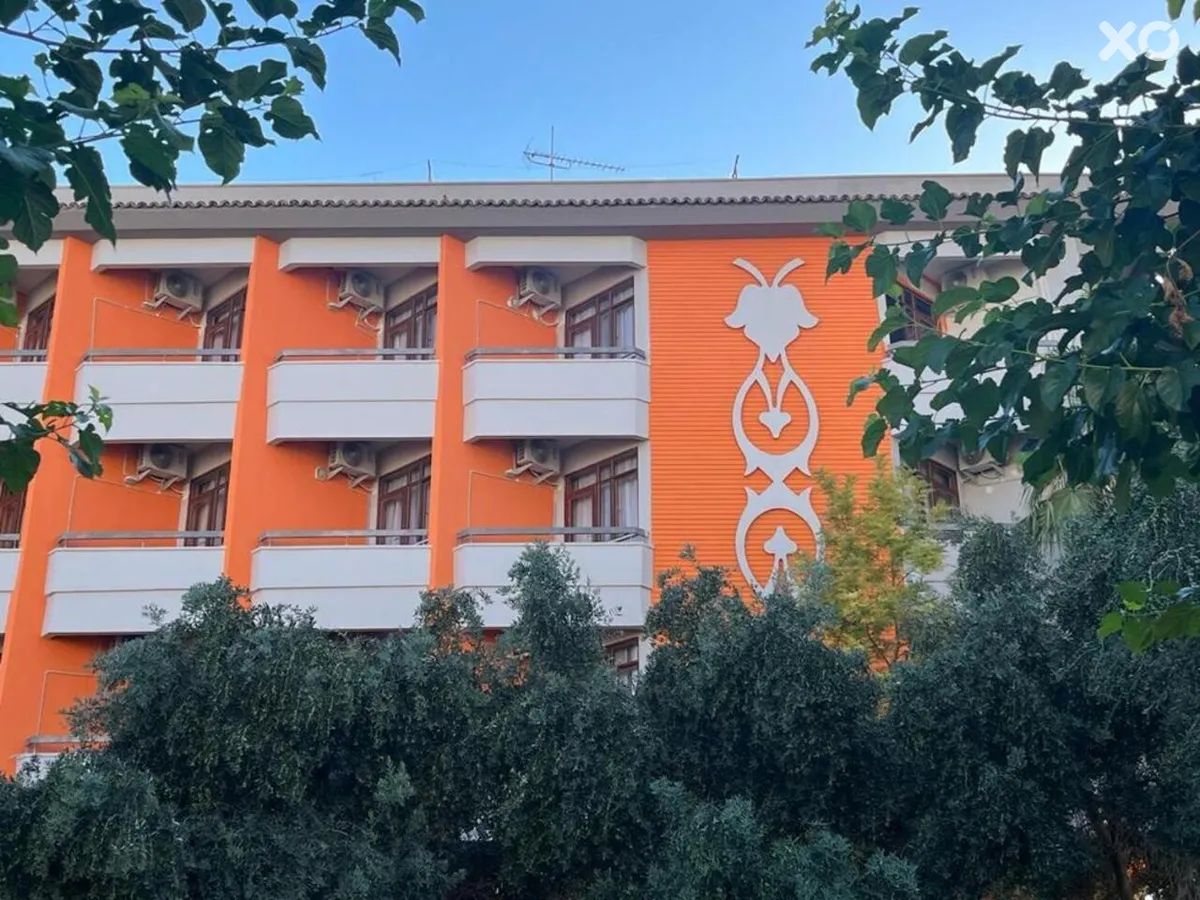 Dionisus Lara Hotel