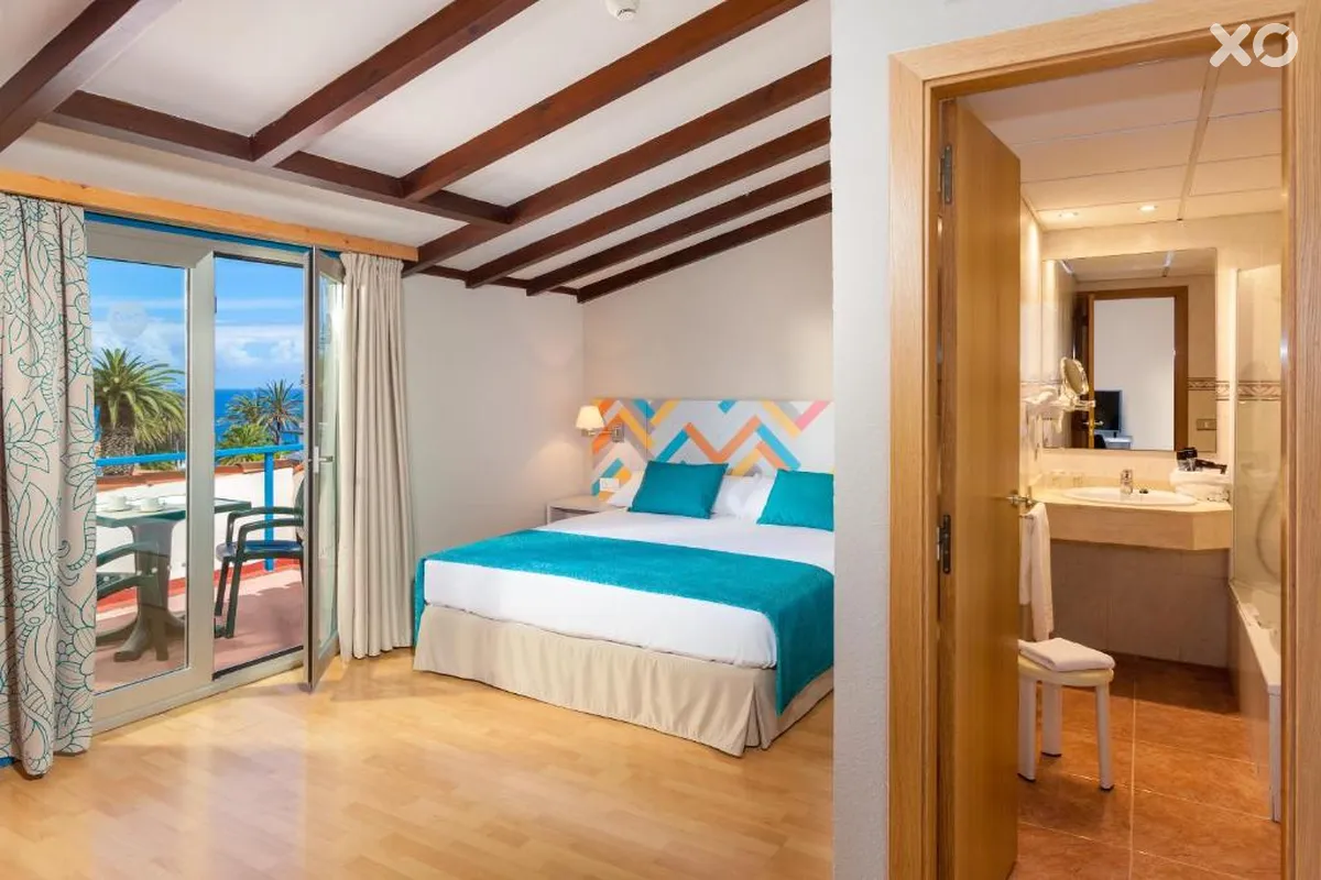 O7 Tenerife Hotel
