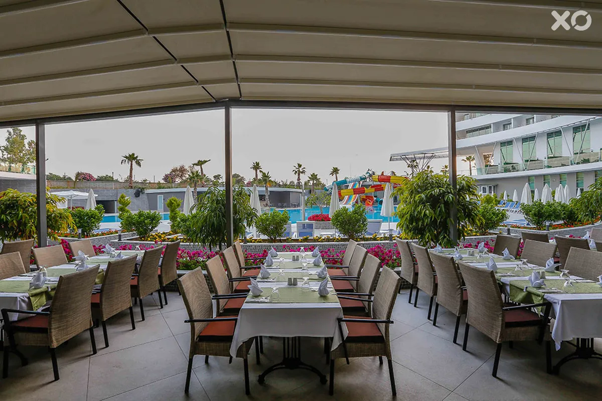 Xoria Deluxe Hotel