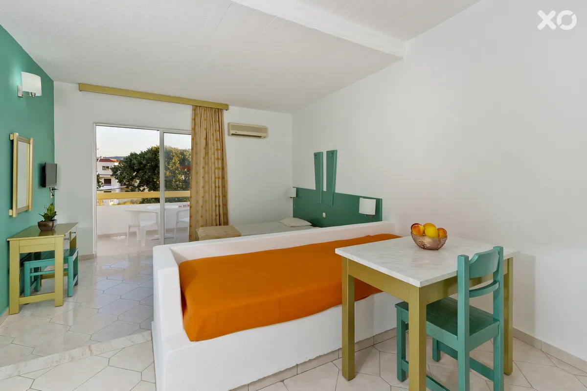 Trianta Hotel Apartments
