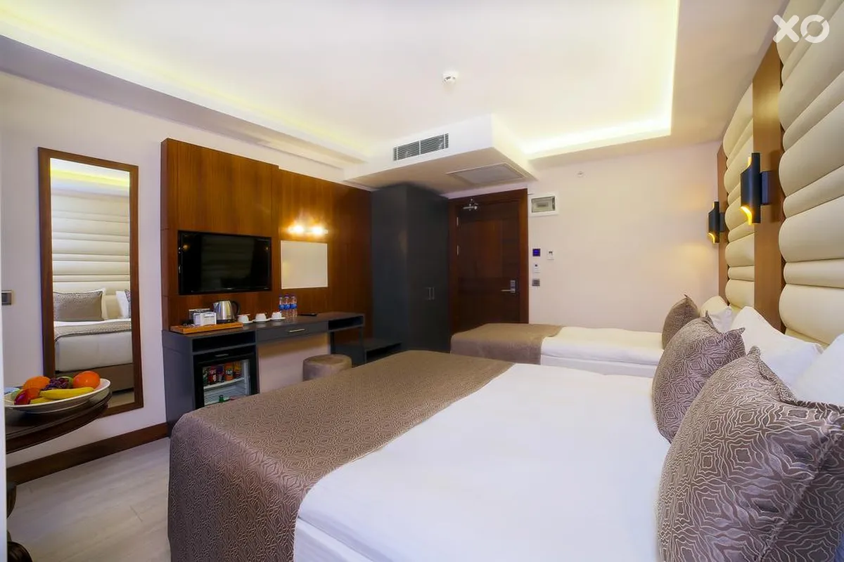 My Dream Hotel