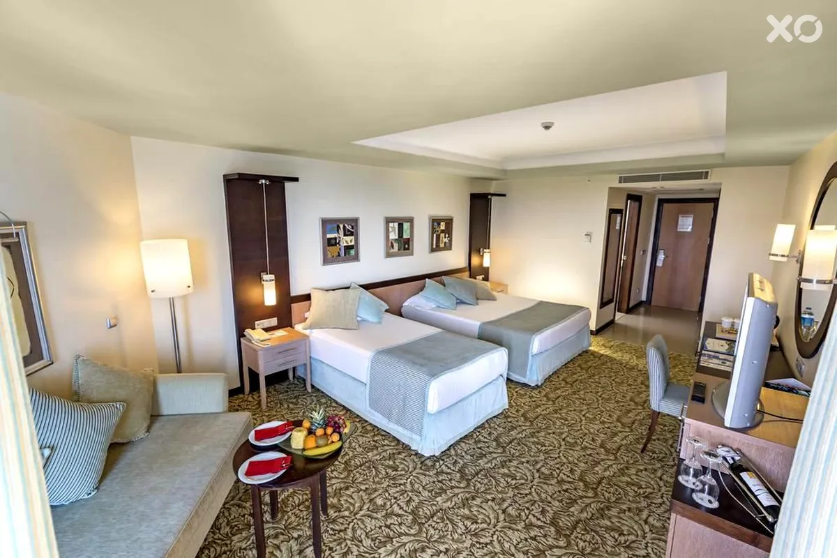 Royal Wings Hotel