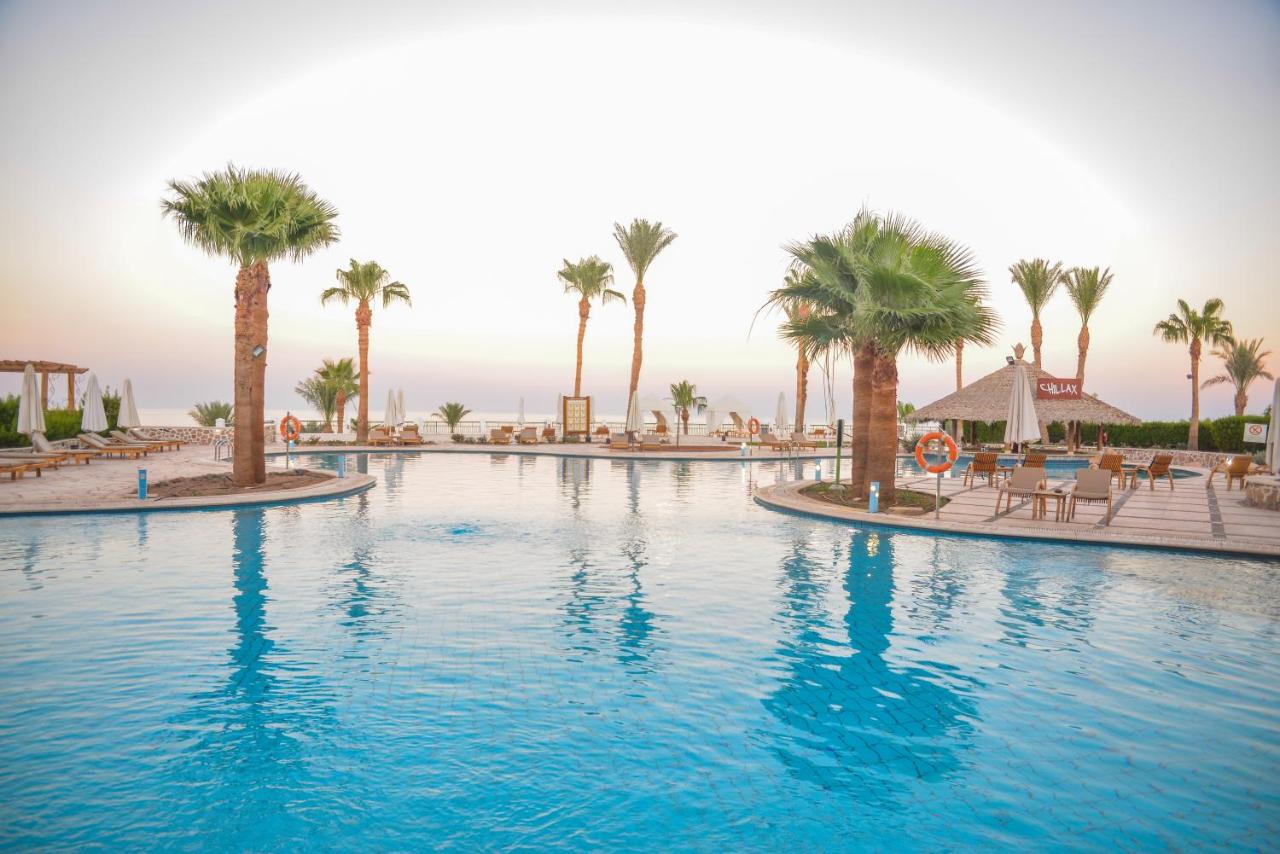 Safir Sharm Waterfalls Hotel