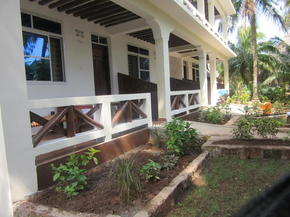 Baraka Beach Bungalows