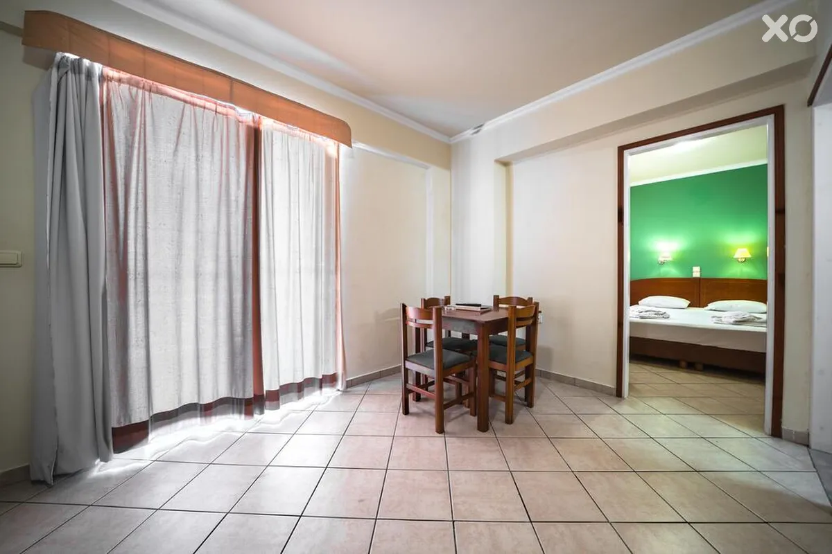 Porto Kalamaki Hotel