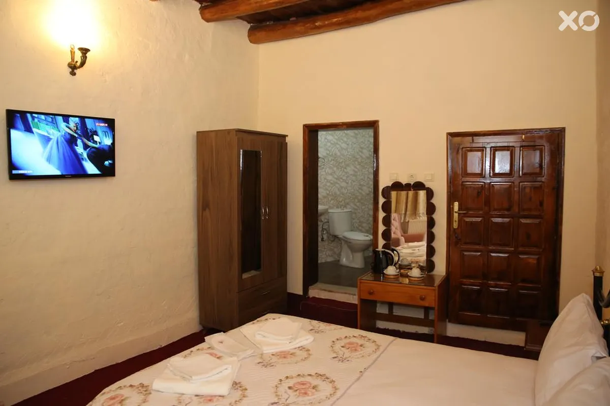 Unicorn Cave Hotel