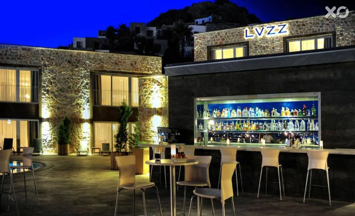 Lvzz Hotel